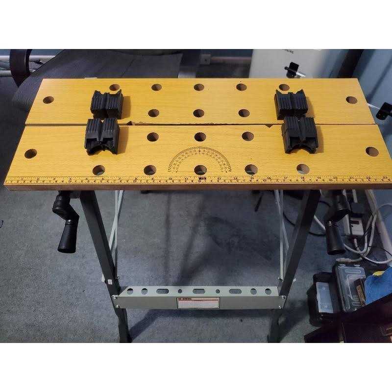 Folding Clamping Workbench with Movable Pegs - Image 2