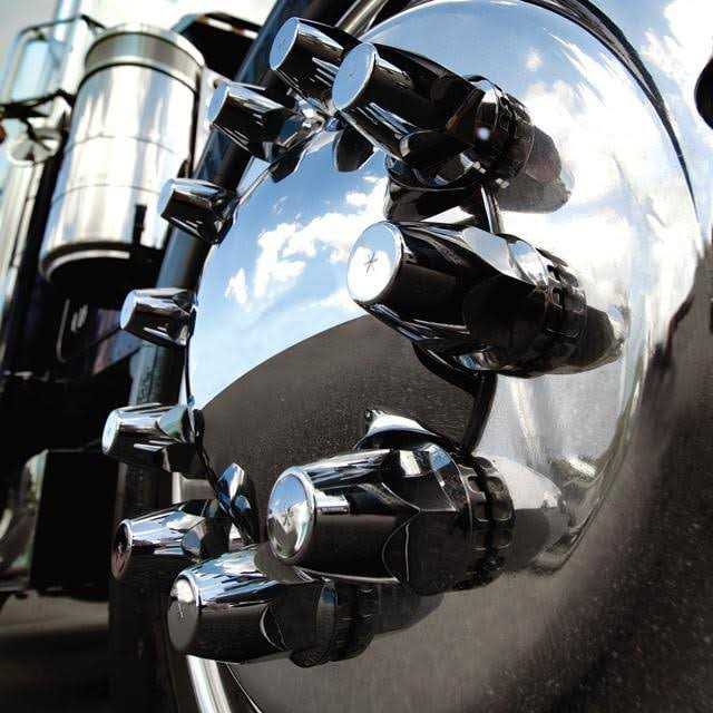 United Pacific 33mm X 2 3/4 Chrome Plastic Original Nut Cover - Image 4