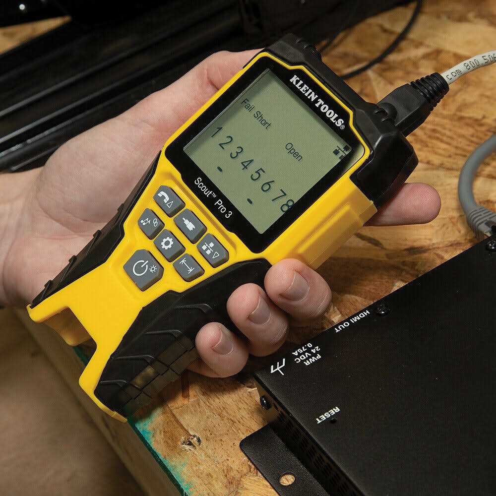 Klein Tools VDV501-851 Scout Pro 3 Cable Tester Kit - Image 2