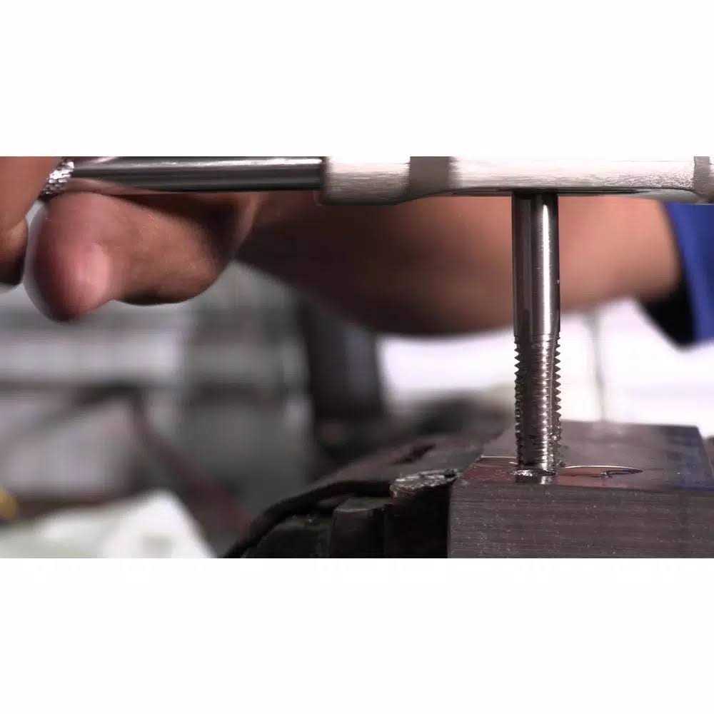 Qualtech Carbon Steel NPT Pipe Tap - Image 5