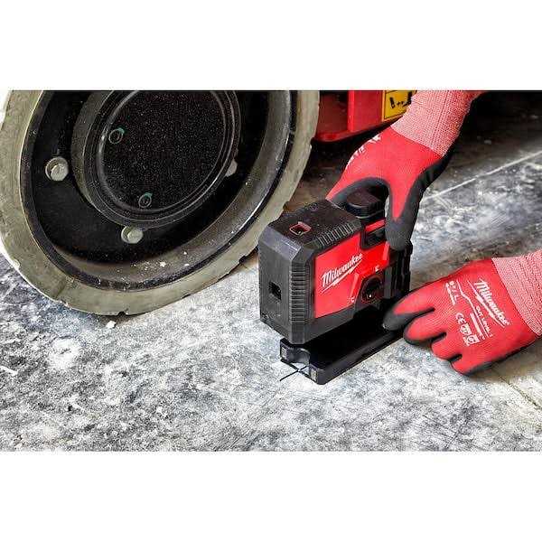 3510-21 Milwaukee USB Rechargeable Green 3-Point Laser - Image 4