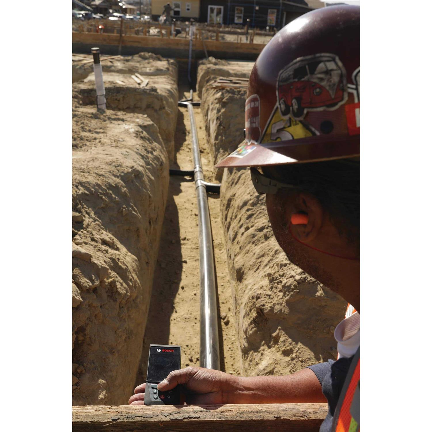 Bosch GLM400CL BLAZE Outdoor Connected Lithium-Ion Laser Measure with Camera - Image 5