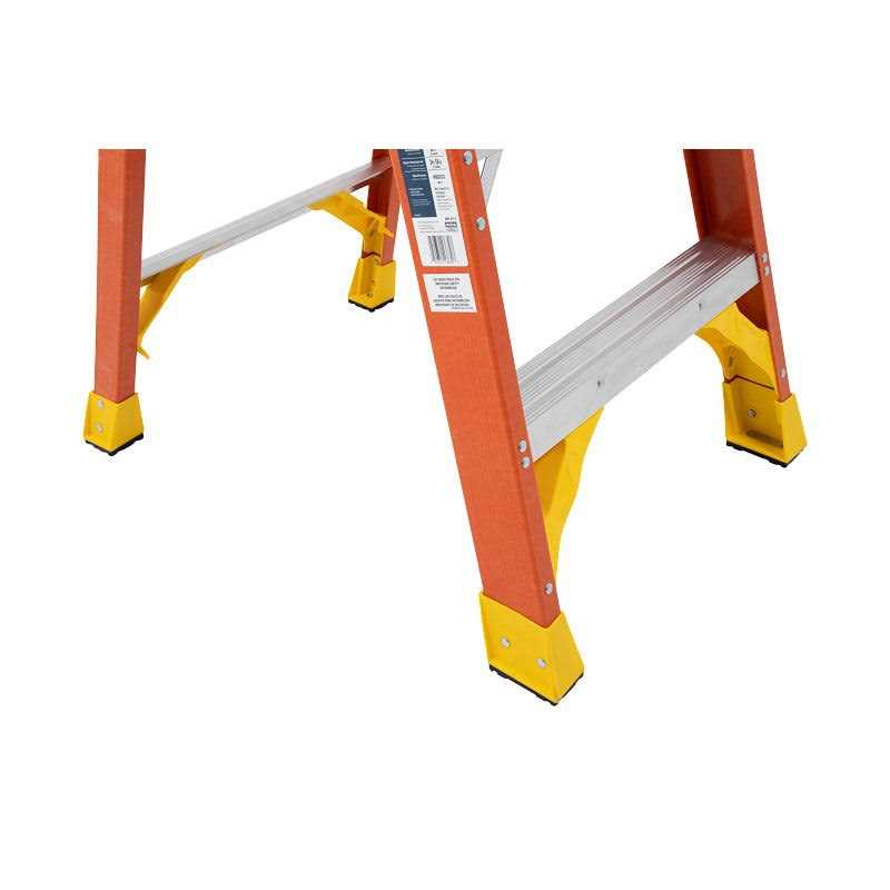 Werner 3 ft. Type IA Fiberglass Podium Ladder PD6203 - Image 3