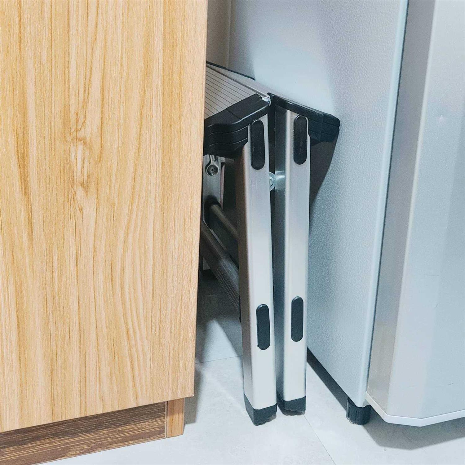 Folding Step Stool Small Foldable Step Stool One Step Ladder with 330 lb Large L - Image 3