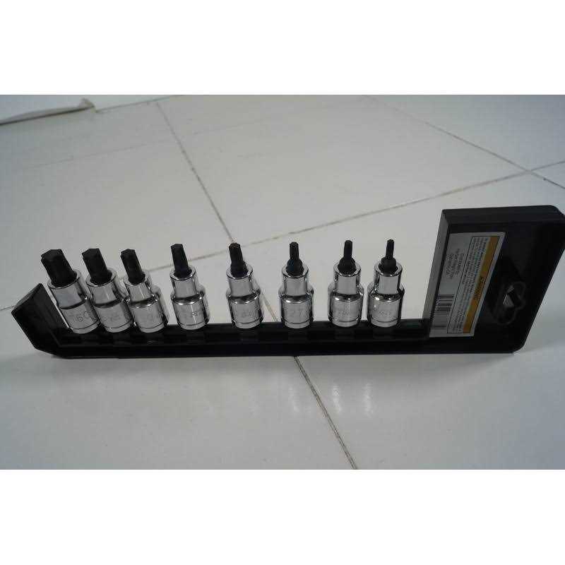 Pittsburgh 1/2 in. Drive Star Bit Socket Set - Image 4