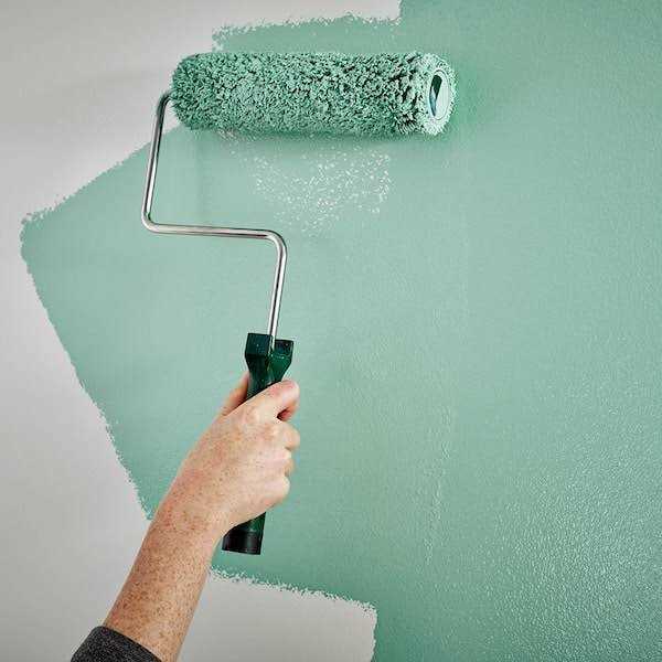 BEHR Microlon 9 in. x 7/16 in. Woven Microfiber Paint Roller Cover - Image 5