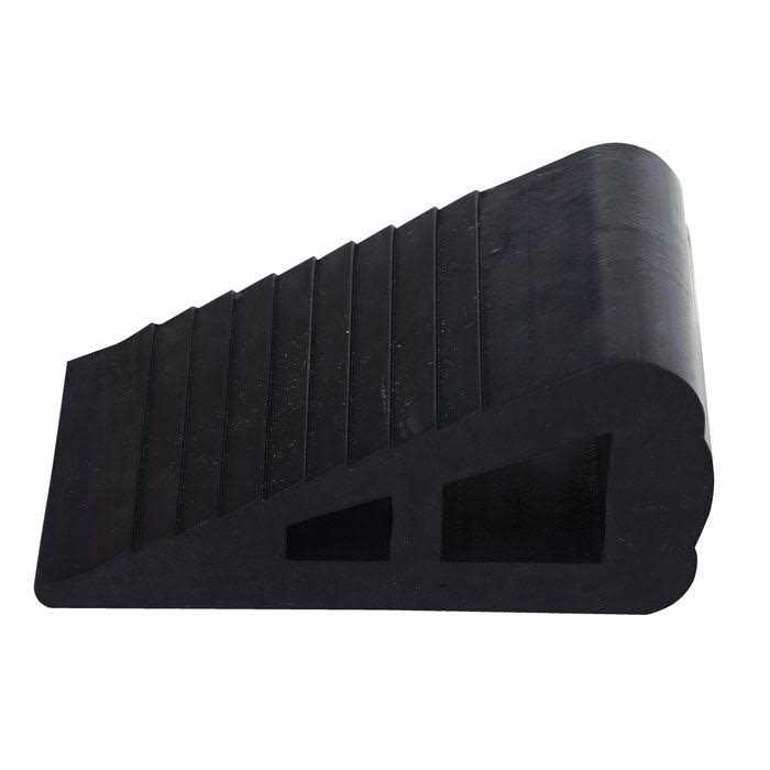 Vestil RBW-5 Industrial Rubber Wedge - Image 4
