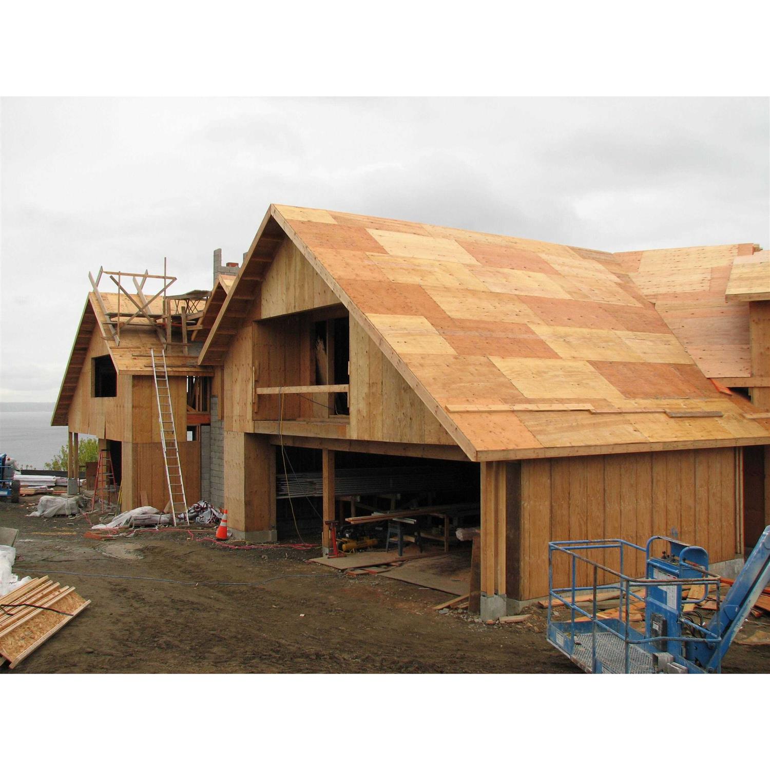 Lowe's 19/32 in. x 4 ft. x 8 ft Sheathing Plywood 178010 - Image 3