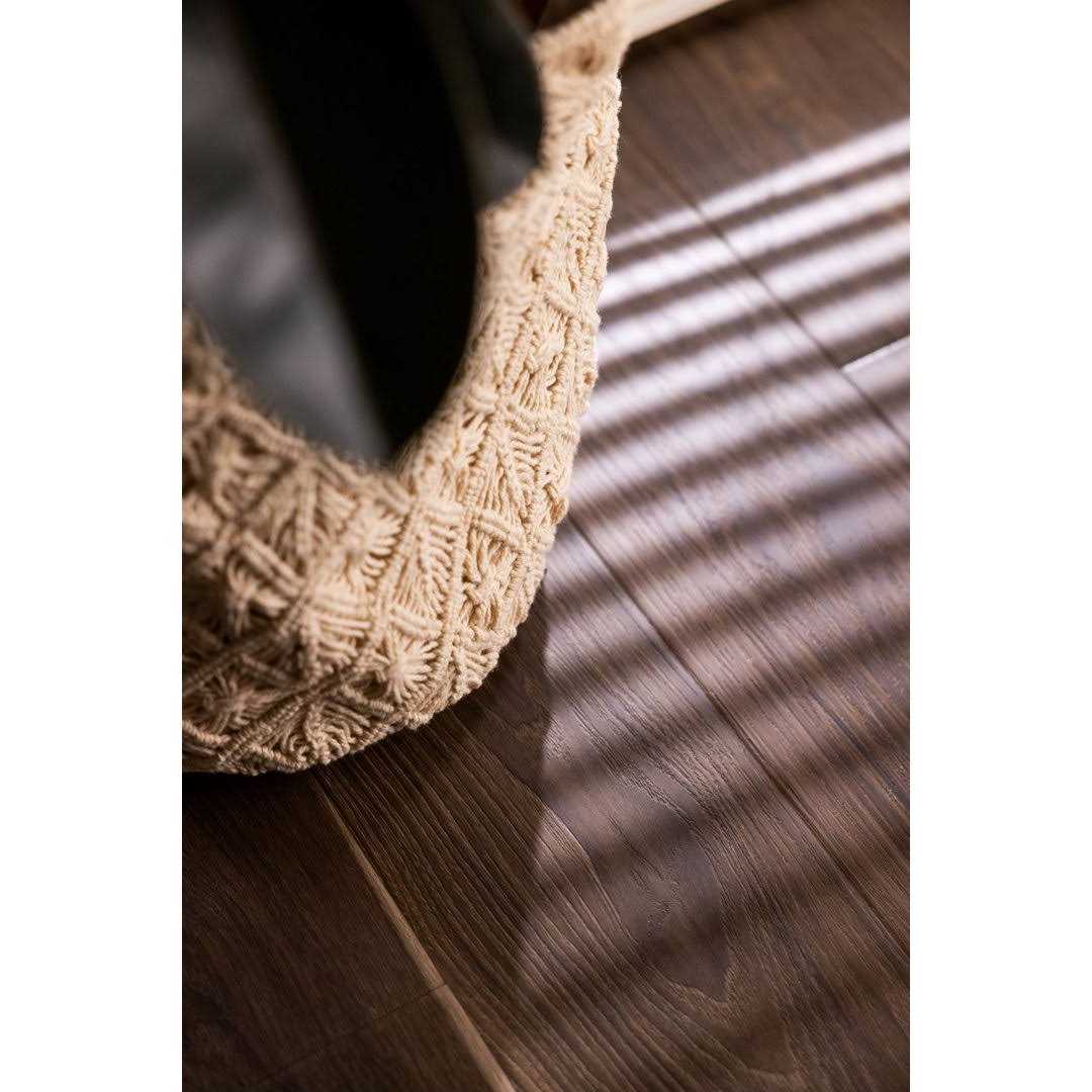 Shaw Pantheon HD Plus Floorte Classic 7 Wide Vinyl Flooring - Image 3