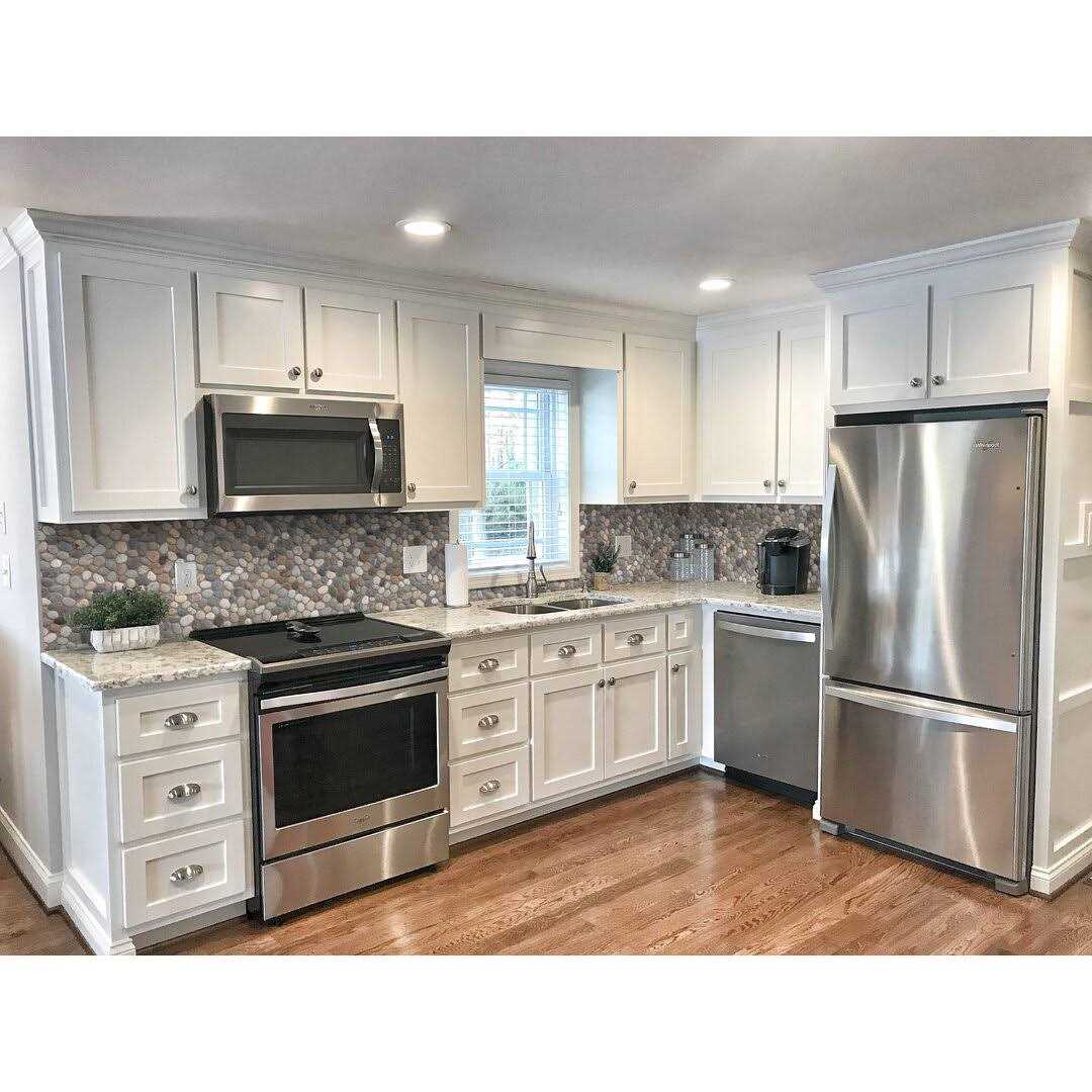 Tile Connection Classic Pebble Tile 11-1/4 in. x 11-1/4 in. x Mesh-Mounted Mosaic Tile - Image 5