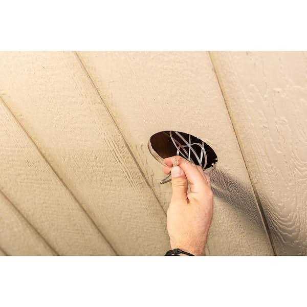 Trex RainEscape Soffit Light - Image 3