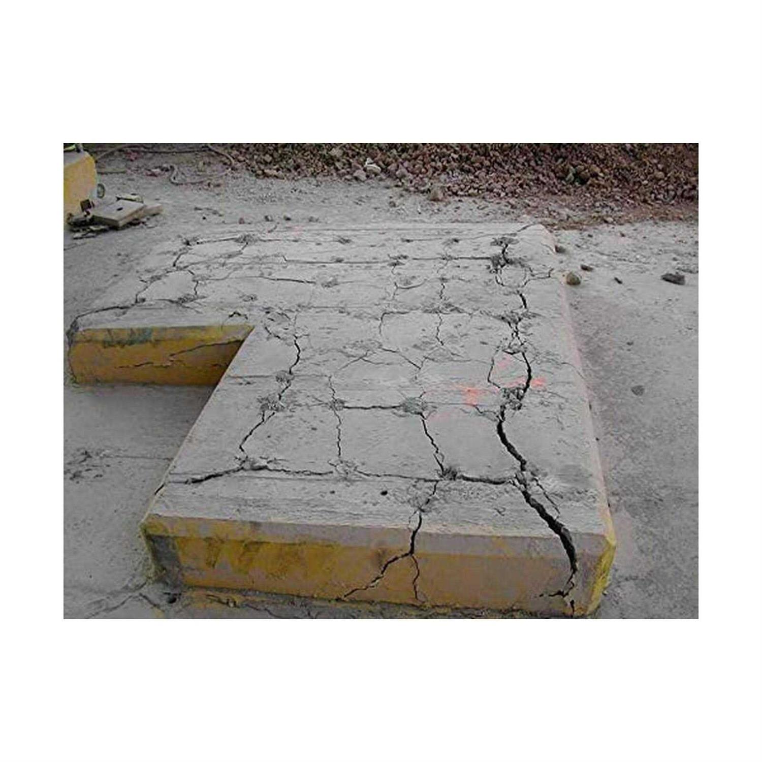 Dexpan Expansive Demolition Grout 11 lb. Bucket for Rock Breaking - Image 4