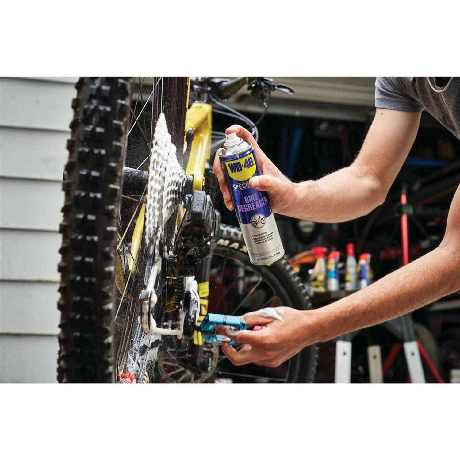 WD-40 Bike Chain Cleaner & Degreaser - Image 3