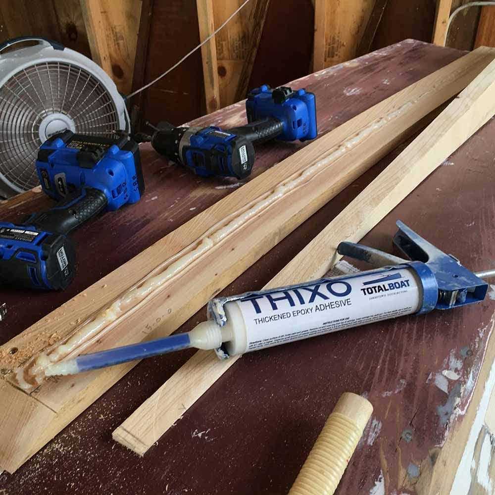 TotalBoat Thixo 2:1 Epoxy System THIXO (1) Tube w/ (2) Tips - Image 4