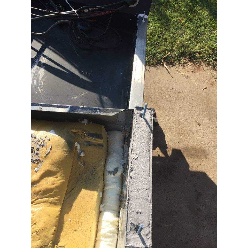 True Composites Arjay 6011-Ceramic Pourable Compound Transom Putty-Cruise - Image 4