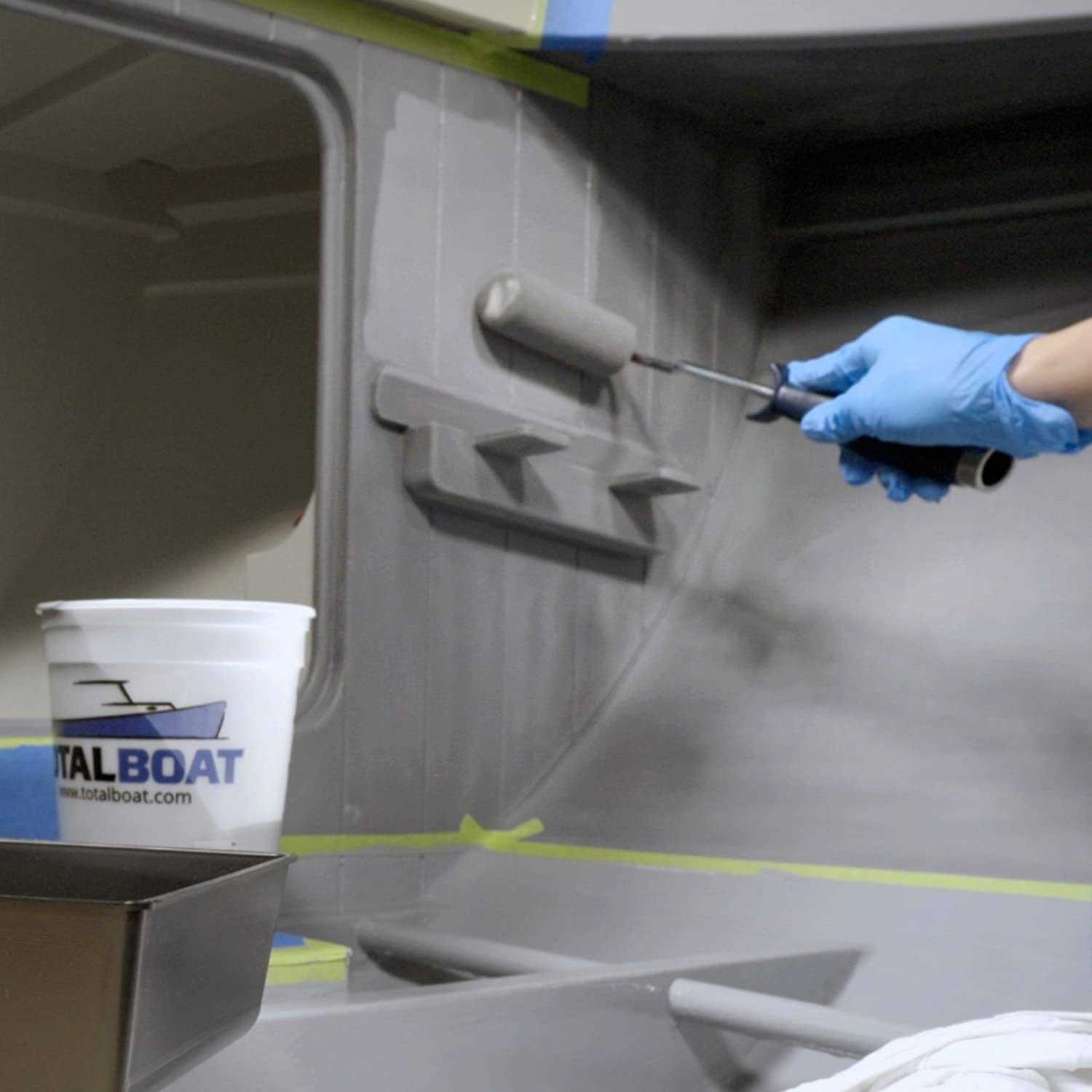 TotalBoat Marine Topside Boat Paint Primer for Fiberglass and Wood - Image 4