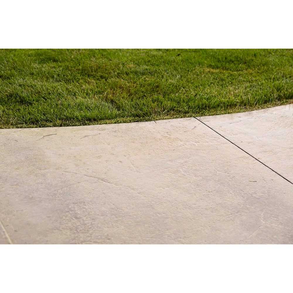 masonrydefender Stamped Concrete Sealer 1 Gal Clear Water-Based - Image 3