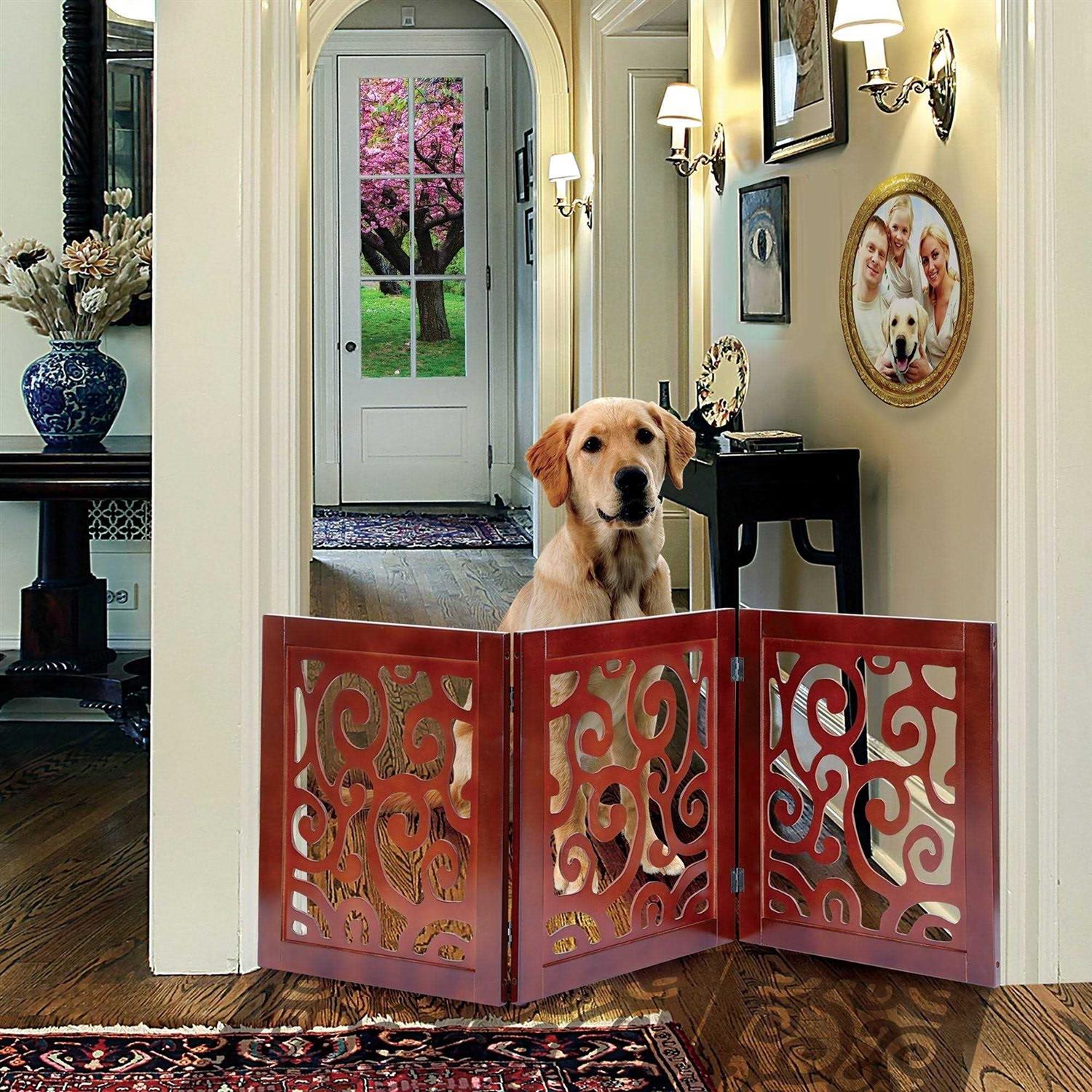 Etna Scrolled Wooden Adjustable Pet Gate - Image 4