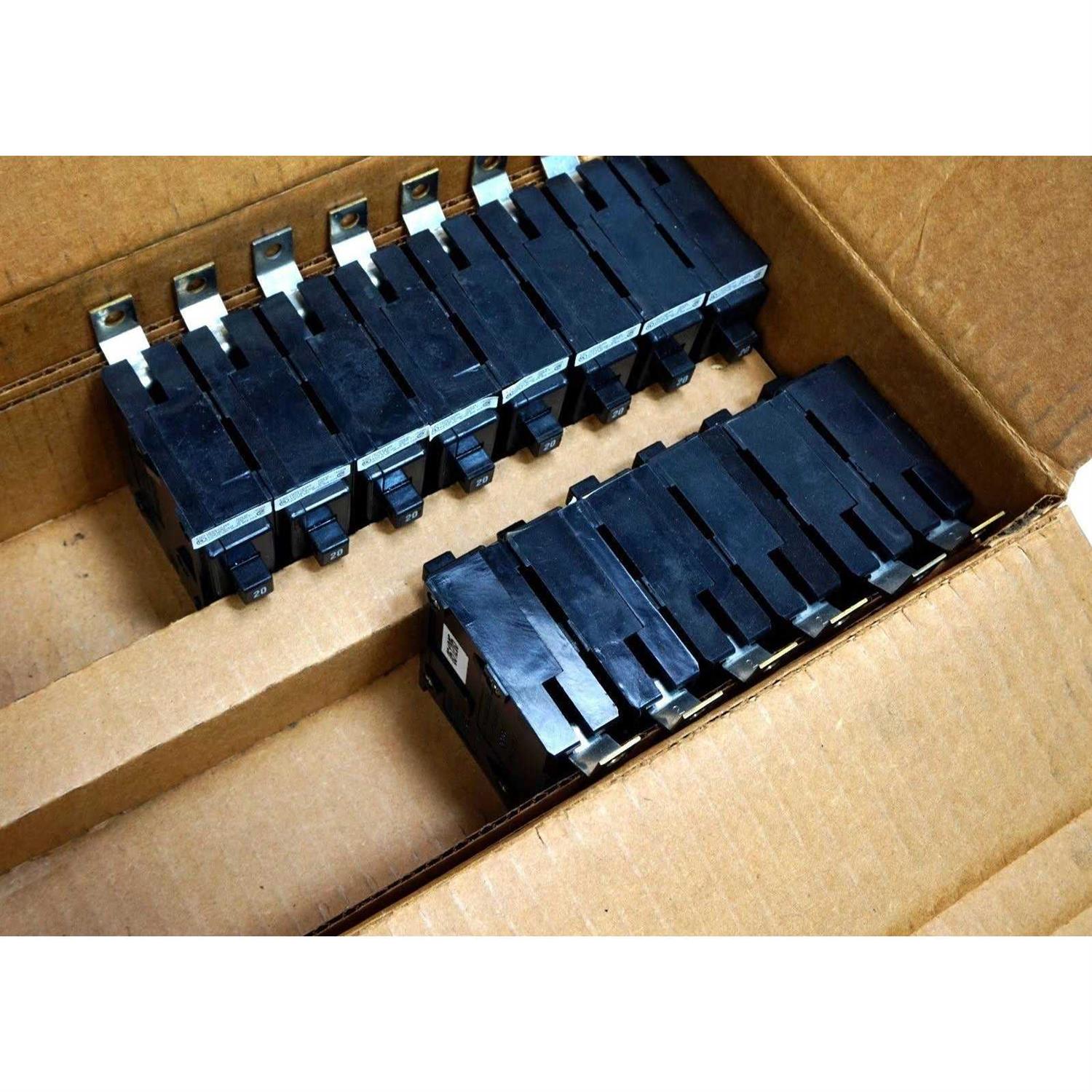 BAB1020 Eaton 20 Amp Circuit Breaker - Image 4