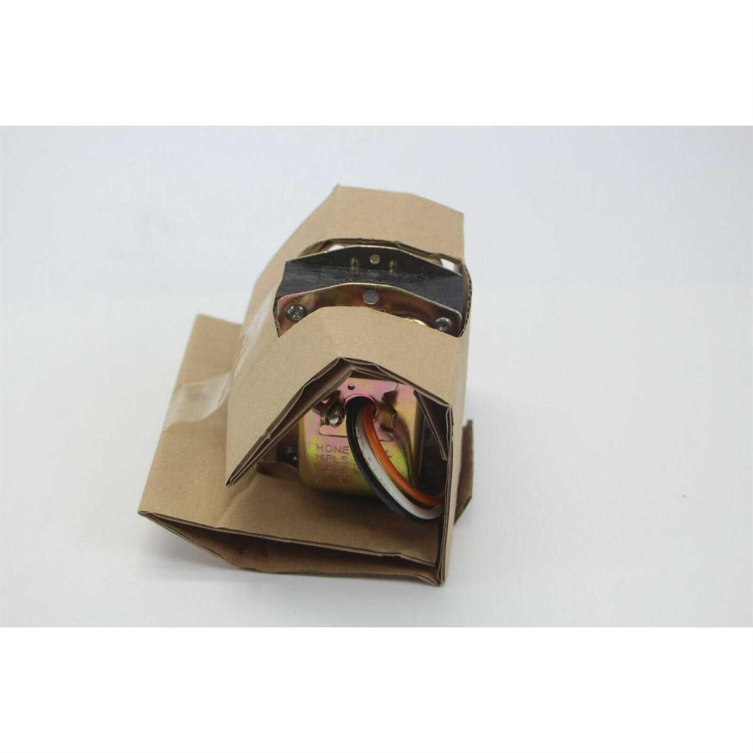 Honeywell AT140A1042 Transformer - Image 5