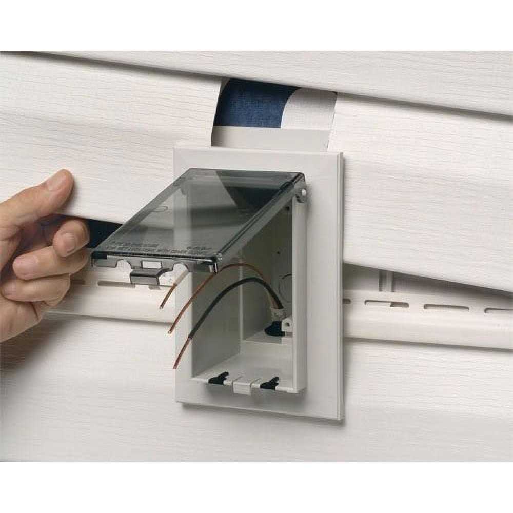 Arlington DBVS1C-1 Low Profile IN Box Recessed Outlet Box Wall Plate Kit for New Vinyl Siding Construction - Image 3