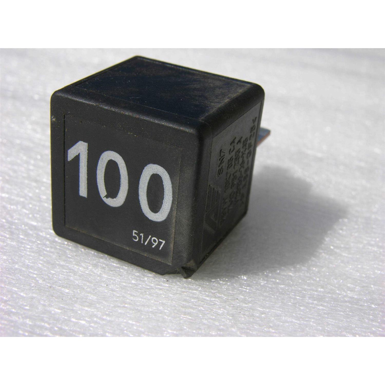 Vemo Relay V15-71-0007 - Image 3