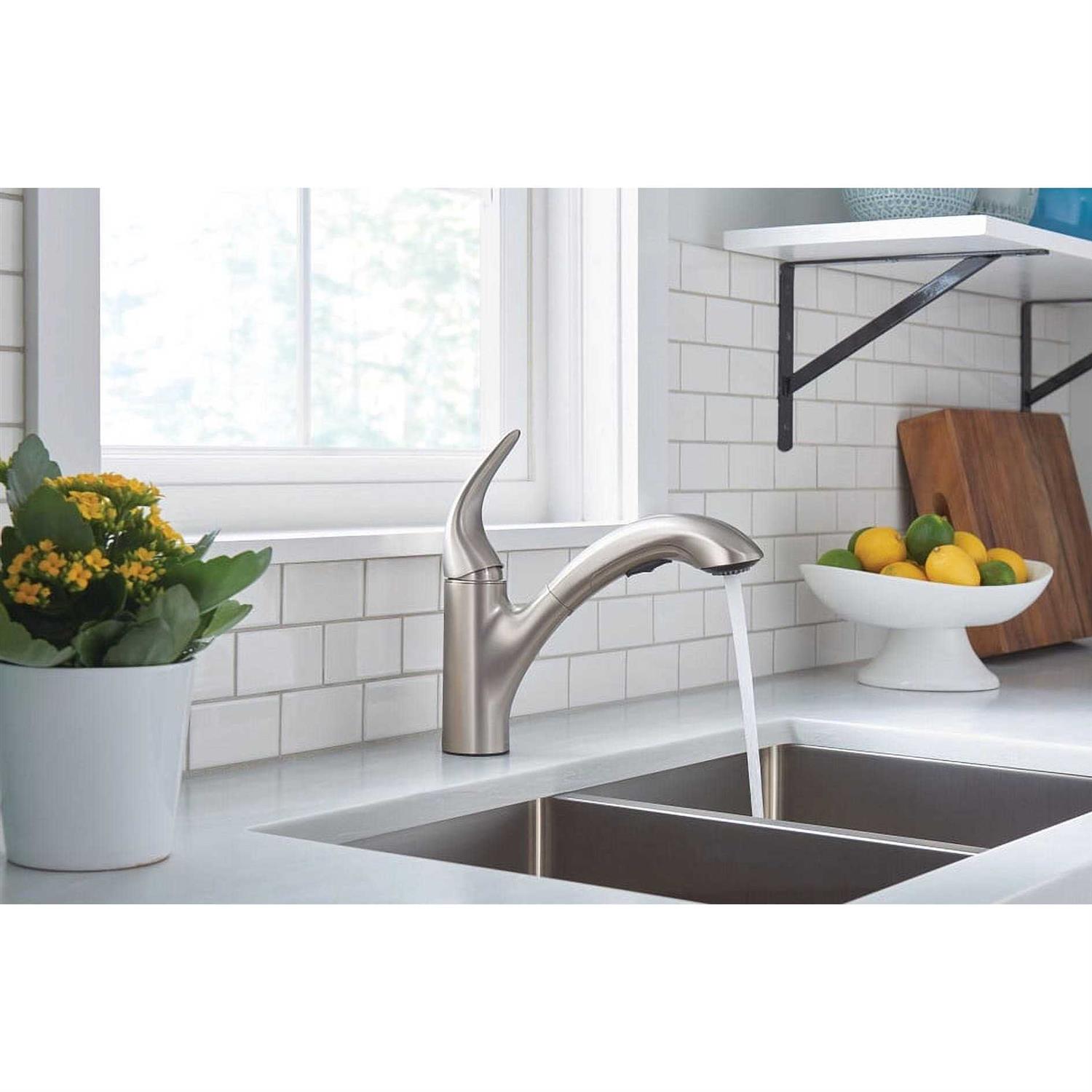 Moen One-Handle Pullout Kitchen Faucet 87039 - Image 2