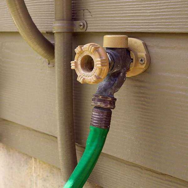 Woodford Model 17 Freezeless Anti-Siphon Wall Faucet - Image 4