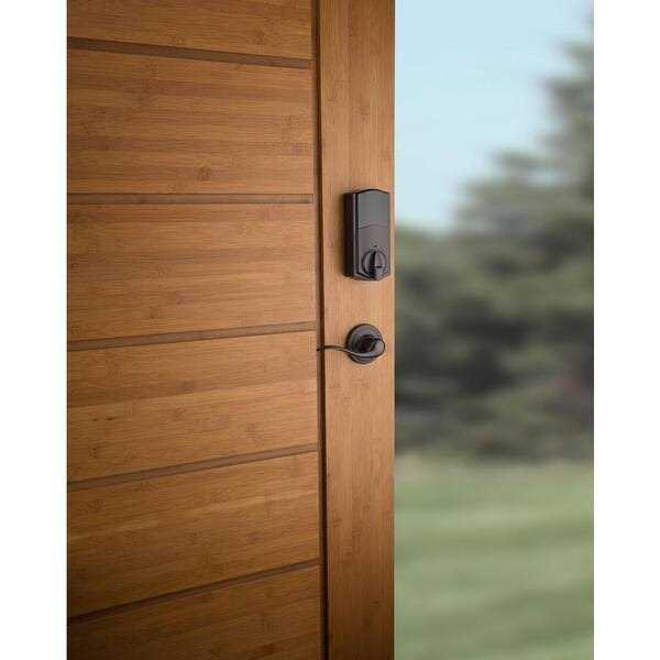 Kwikset SmartCode 915 Touchscreen Venetian Bronze Single Cylinder Electronic Deadbolt with Avalon Handleset and Tustin Lever - Image 5