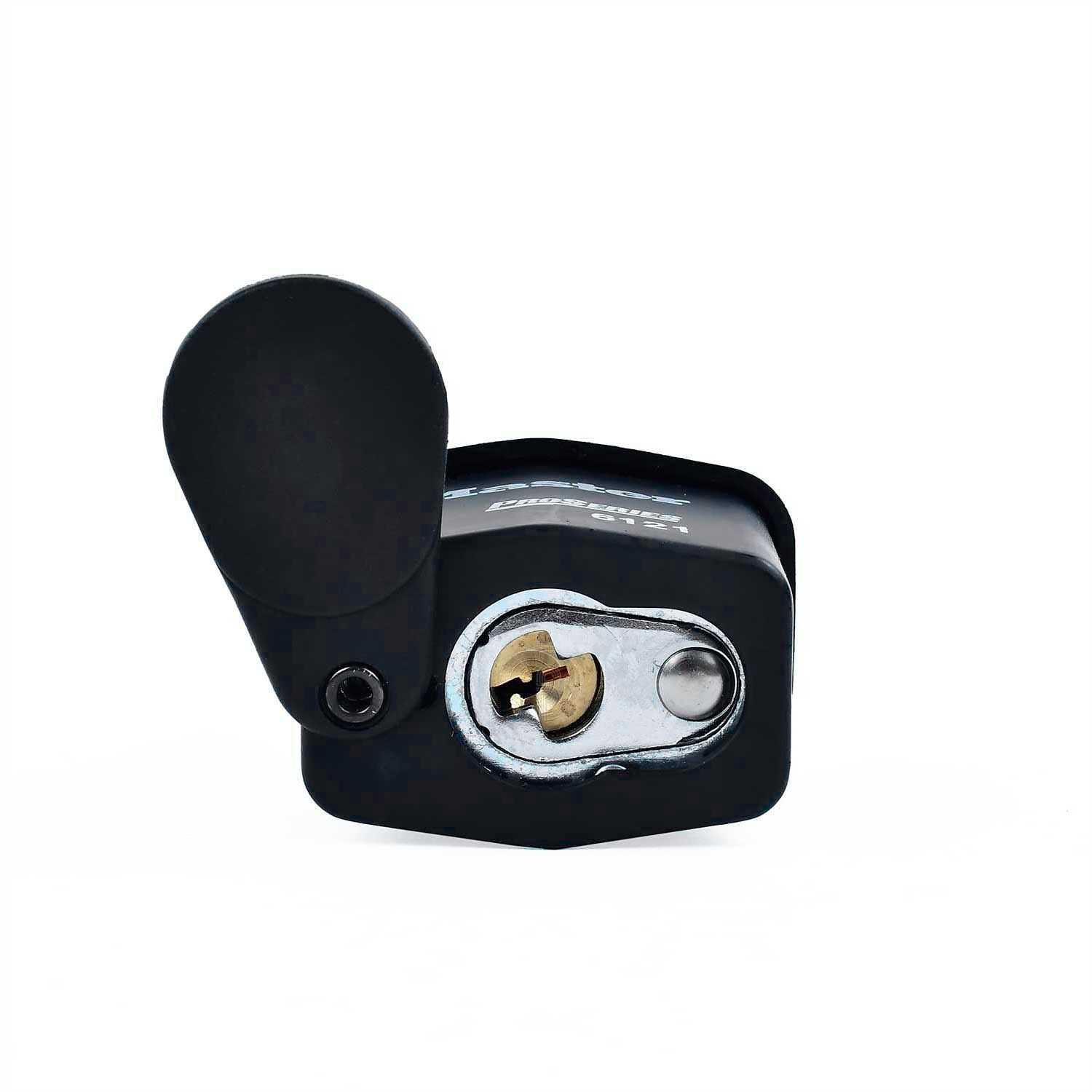 Master Lock Keyed Padlock 6121LJ - Image 4